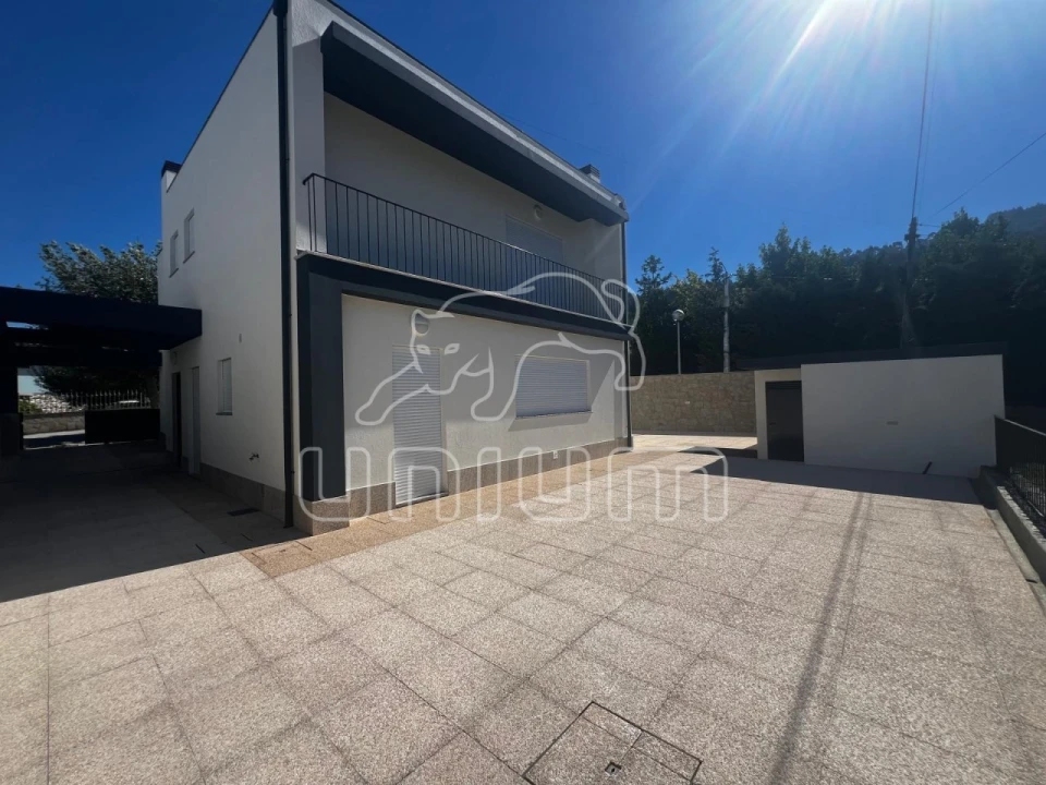 Moradia T3 para Venda em Caminha (Matriz) e Vilarelho Foto 2