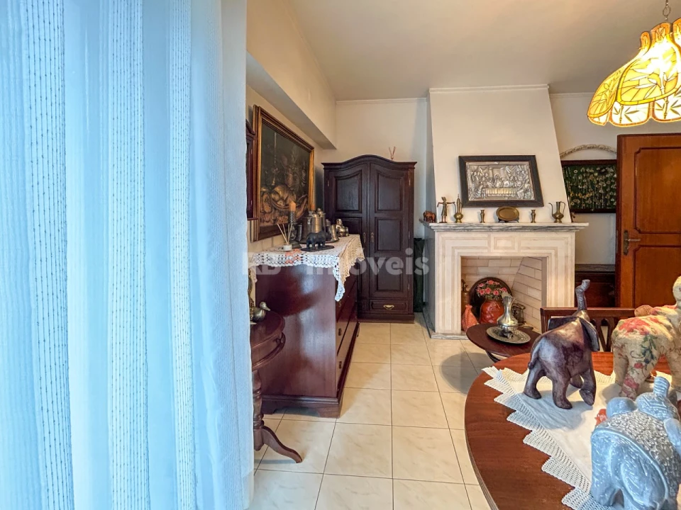 Apartamento T3 para Venda em São João Baptista e Santa Maria dos Olivais Foto 11