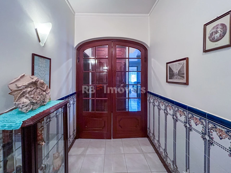 Apartamento T3 para Venda em São João Baptista e Santa Maria dos Olivais Foto 7