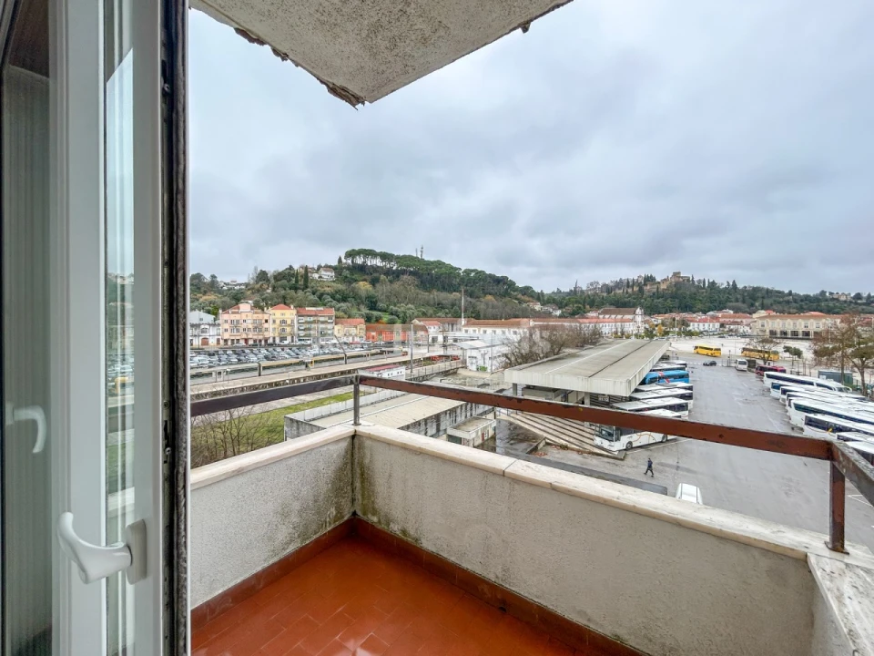 Apartamento T3 para Venda em São João Baptista e Santa Maria dos Olivais Foto 21