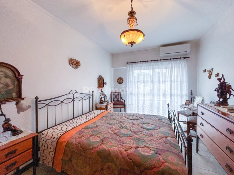 Apartamento T3 para Venda em São João Baptista e Santa Maria dos Olivais Foto 25