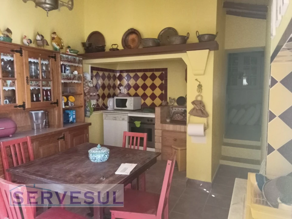 Moradia T4 para Venda em Silves Foto 5