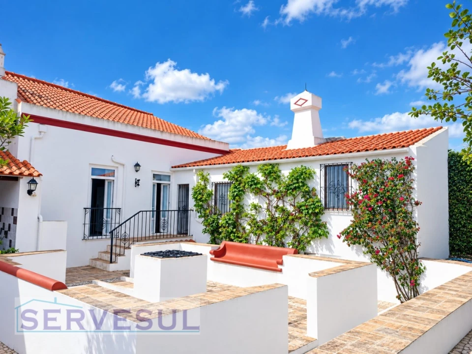 Moradia T4 para Venda em Silves Foto 1