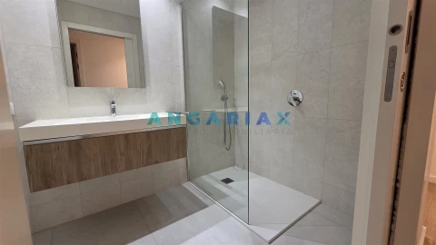 Apartamento T3 para Arrendamento em Leiria, Pousos, Barreira e Cortes