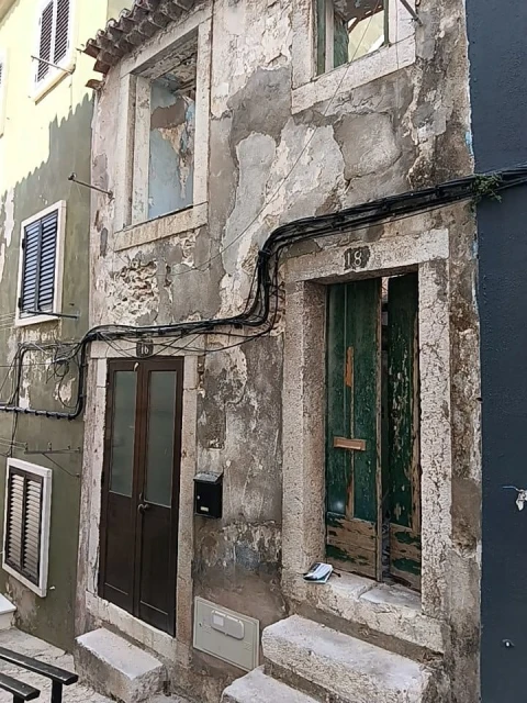 Prédio para Venda em Sesimbra (Santiago)