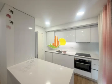 Apartamento T1 para Arrendamento em Buarcos