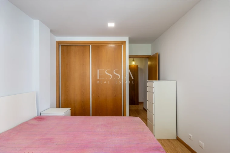 Apartamento T1 para Venda em Bonfim Foto 9