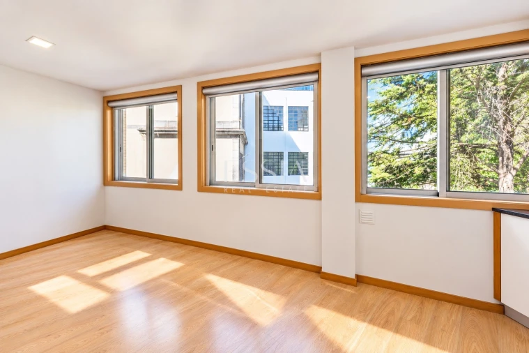 Apartamento T1 para Venda em Bonfim Foto 2