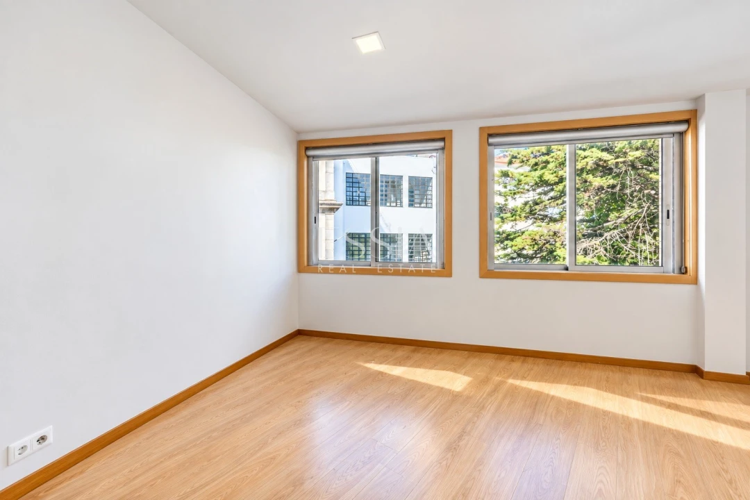 Apartamento T1 para Venda em Bonfim Foto 9