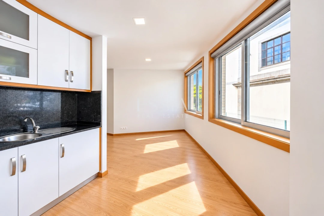 Apartamento T1 para Venda em Bonfim Foto 7