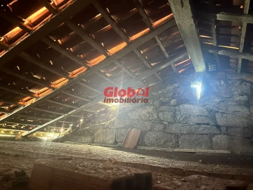 Moradia T0 para Venda em Silgueiros