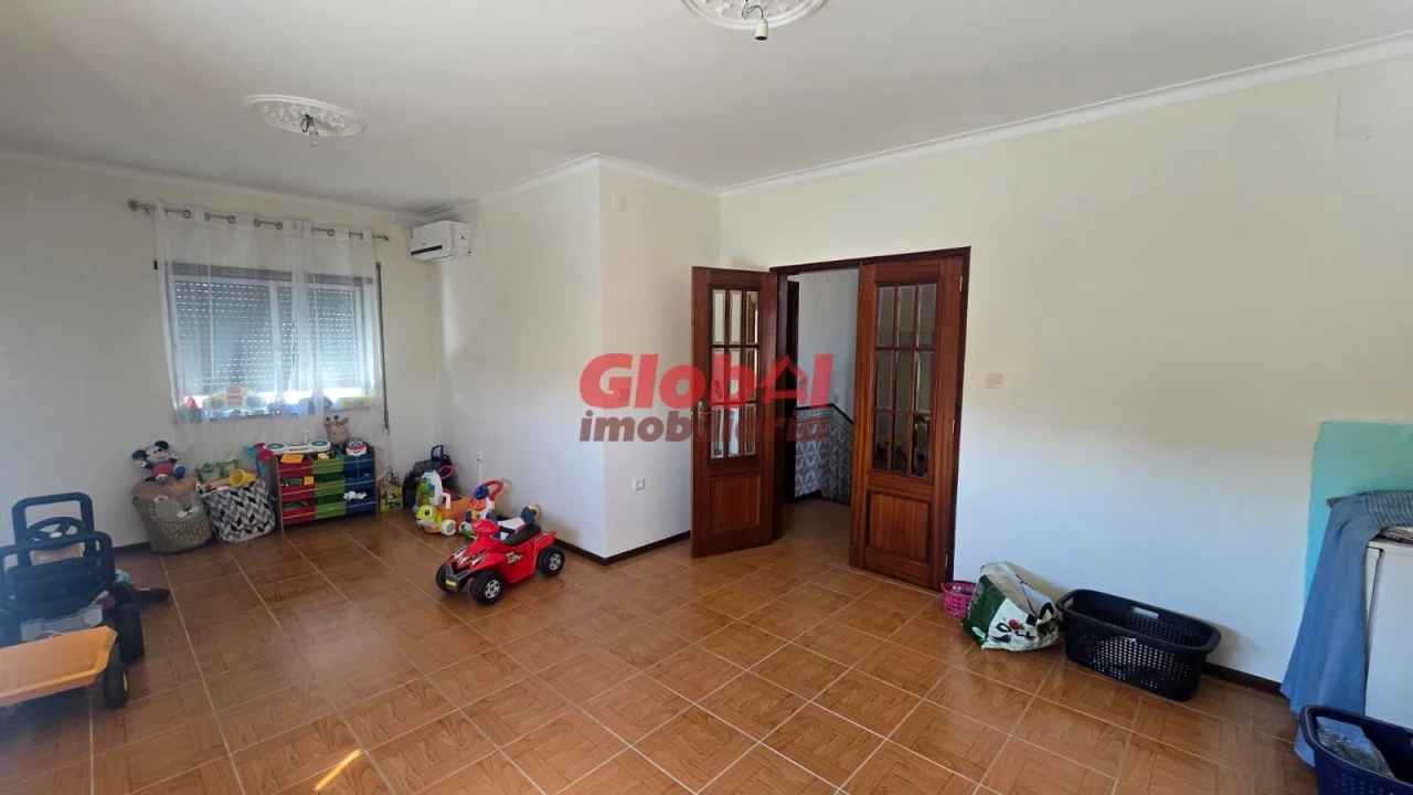 Moradia T3 para Venda em Santos Evos Foto 7