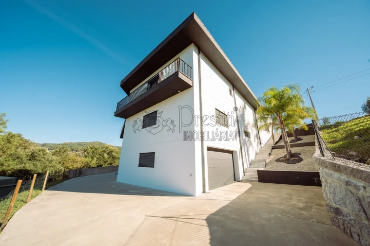 Moradia T3 para Venda em Sande São Lourenço e Balazar Foto 46