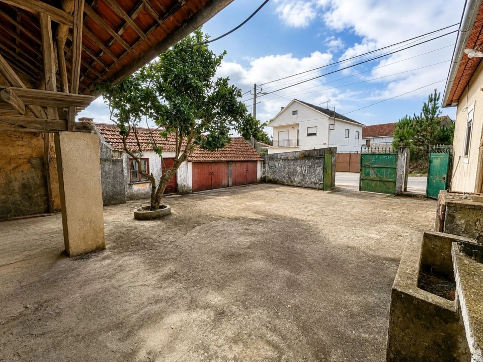 Moradia T2 para Venda em São Mamede Foto 16