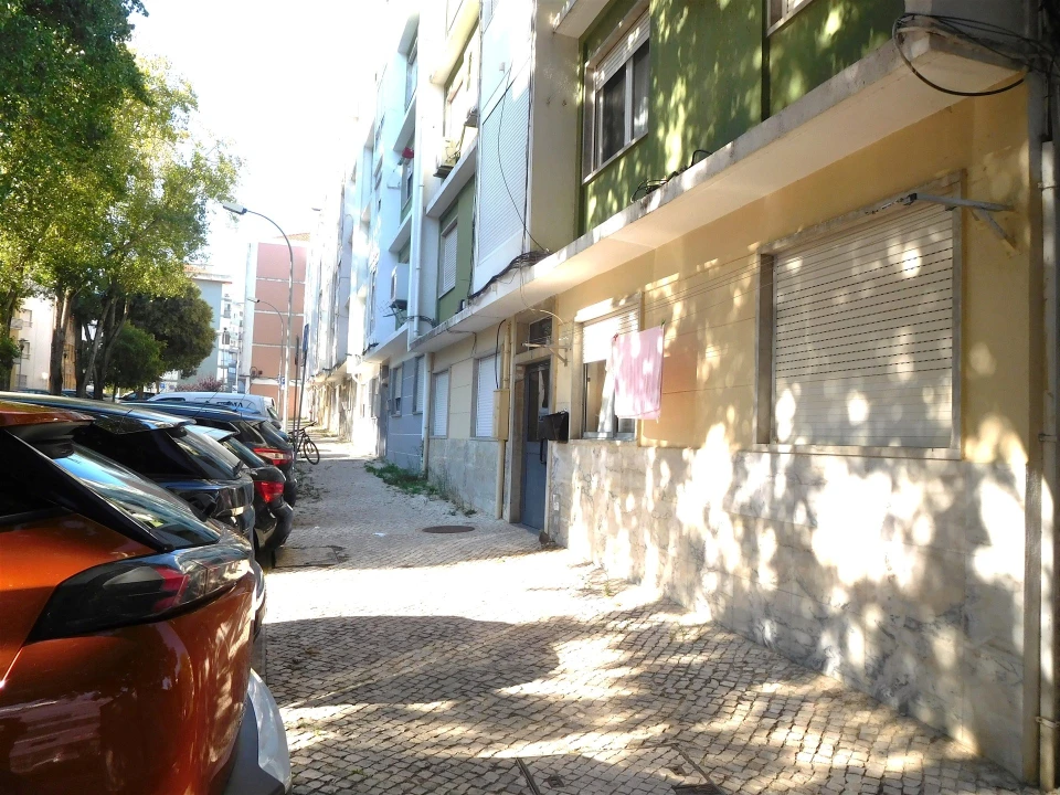 Apartamento T2 para Venda em Benfica Foto 20