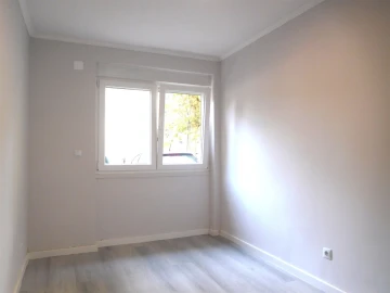 Apartamento T2 para Venda em Benfica
