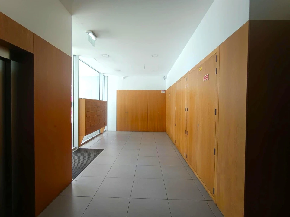 Apartamento T1 para Arrendamento em Paranhos Foto 15
