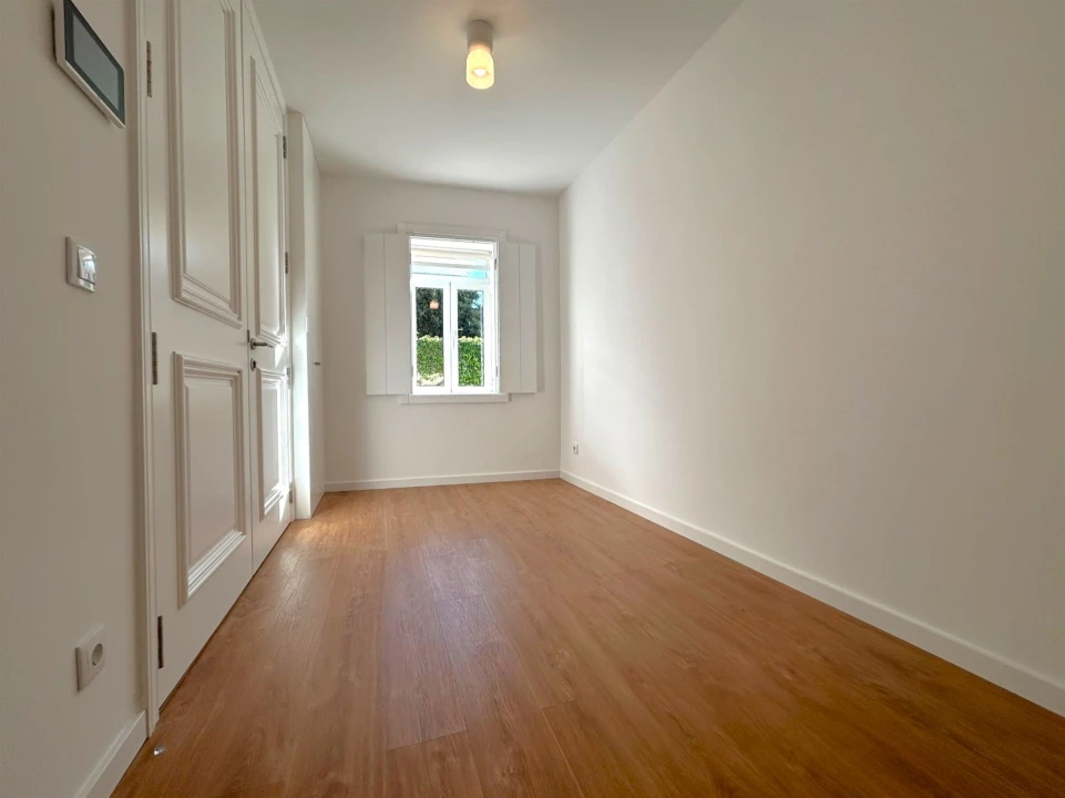 Apartamento T1 para Arrendamento em Aldoar, Foz do Douro e Nevogilde Foto 3