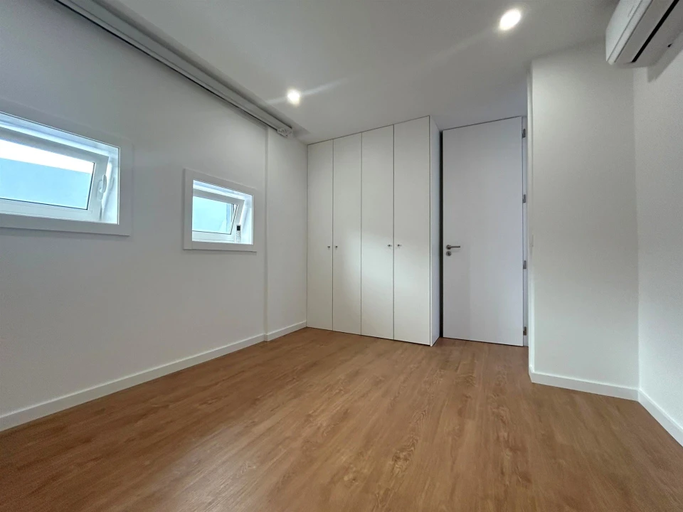 Apartamento T3 para Arrendamento em Aldoar, Foz do Douro e Nevogilde Foto 27