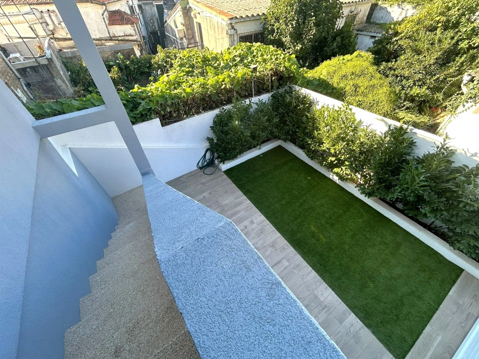 Apartamento T3 para Arrendamento em Aldoar, Foz do Douro e Nevogilde Foto 2