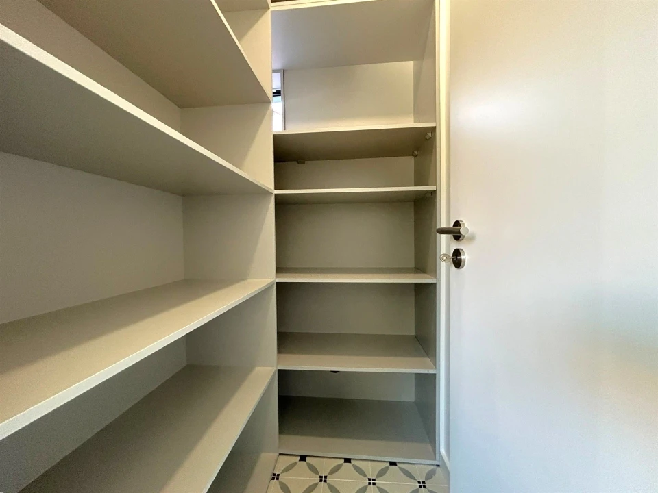 Apartamento T3 para Arrendamento em Aldoar, Foz do Douro e Nevogilde Foto 14