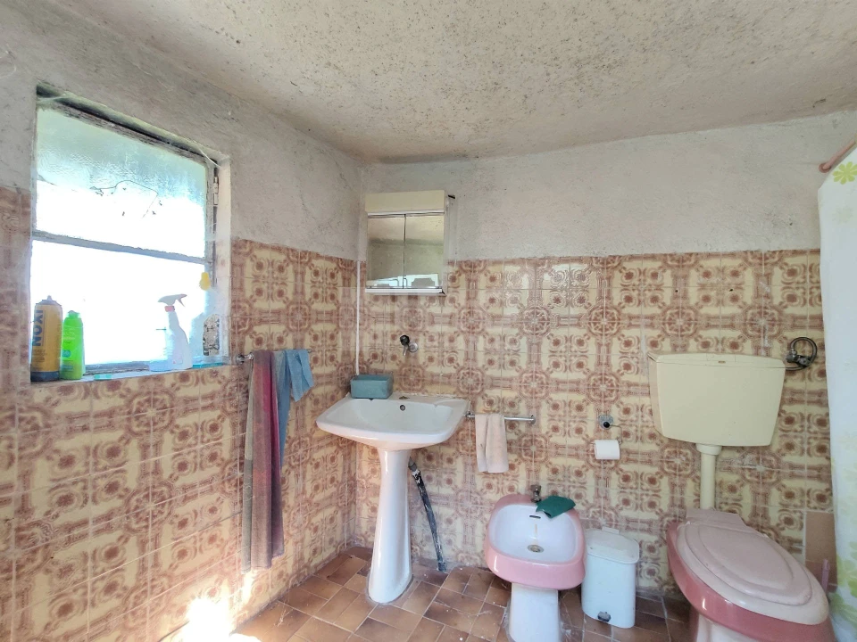 Moradia T2 para Venda em Teixoso e Sarzedo Foto 19