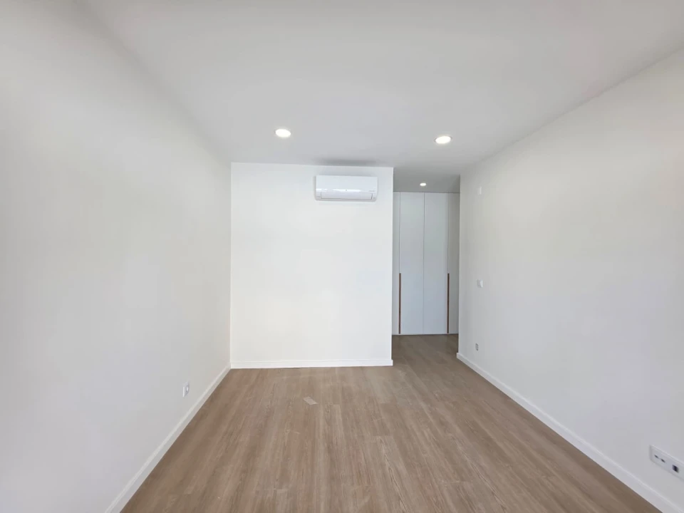 Moradia T3 para Venda em Fernao Ferro Foto 23