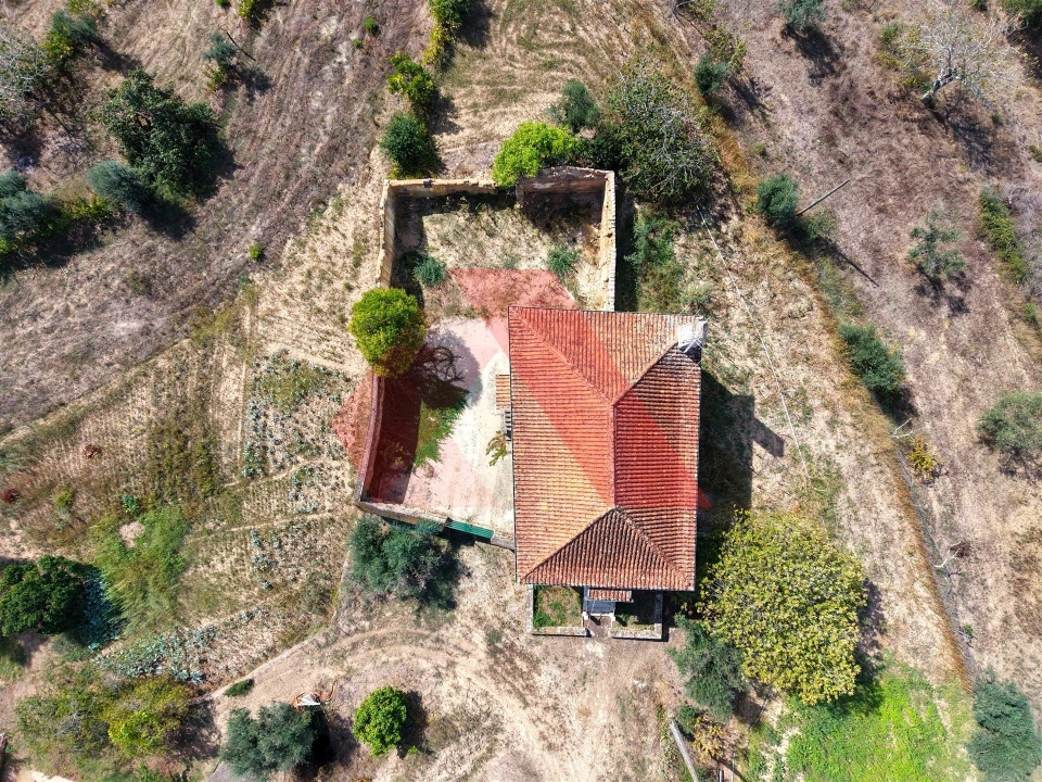 Moradia T3 para Venda em Tabua Foto 31