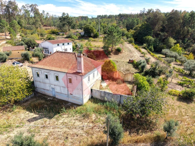 Moradia T3 para Venda em Tabua Foto 9