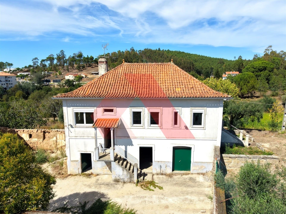 Moradia T3 para Venda em Tabua Foto 3