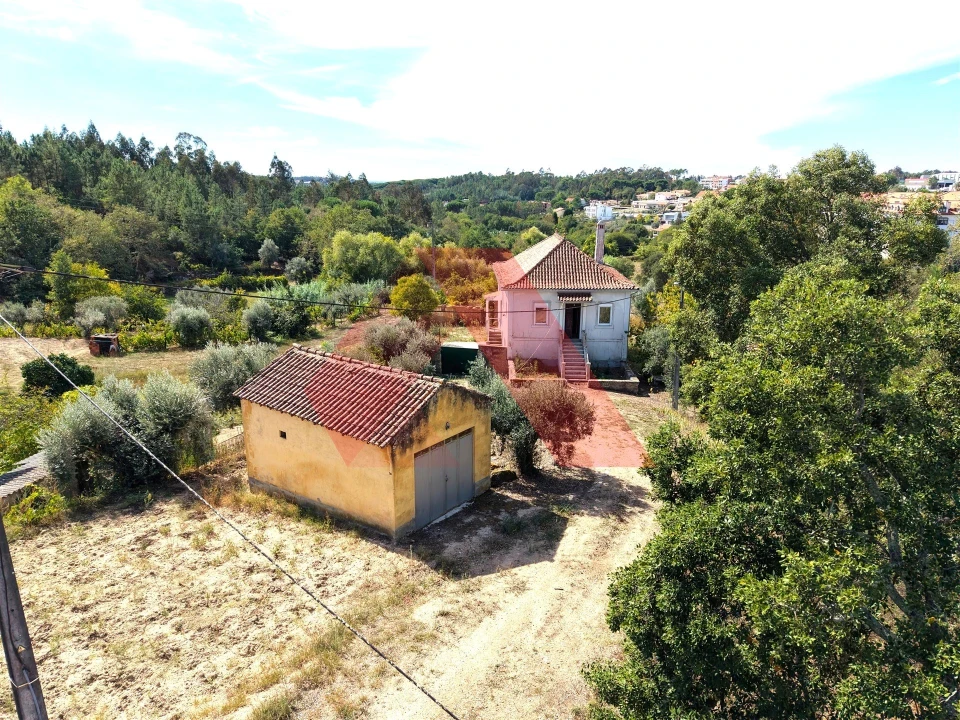 Moradia T3 para Venda em Tabua Foto 6