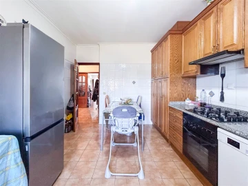 Apartamento T3 para Venda em Alcains