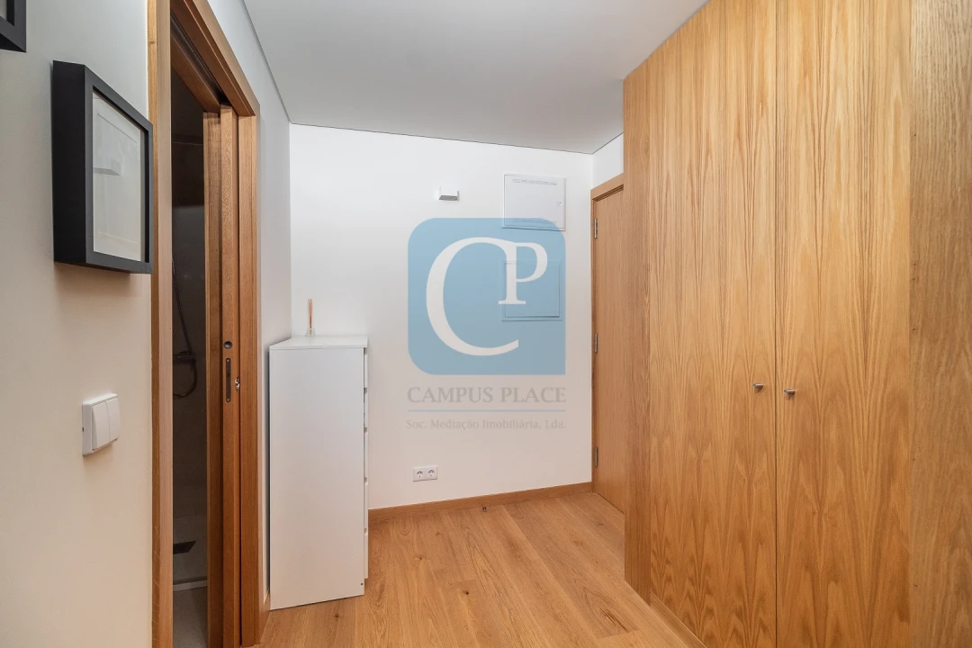 Apartamento T1 para Arrendamento em São Mamede de Infesta e Senhora da Hora Foto 16
