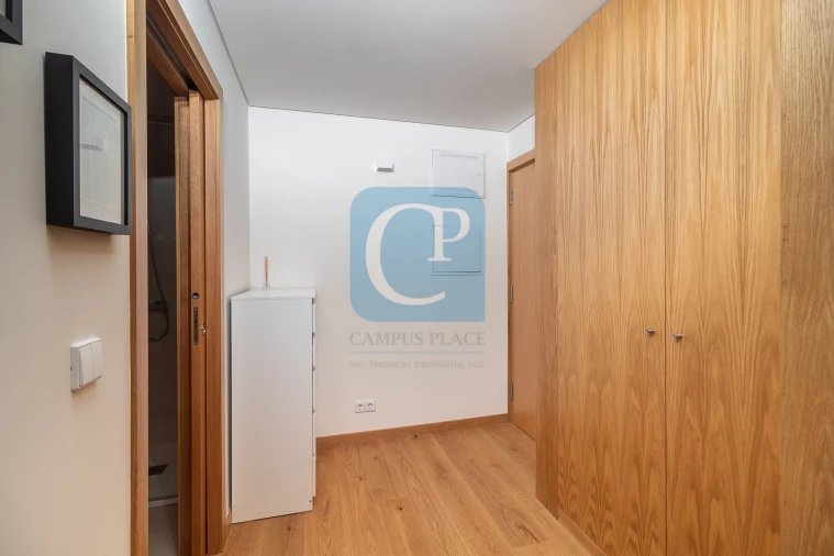 Apartamento T1 para Arrendamento em São Mamede de Infesta e Senhora da Hora Foto 16