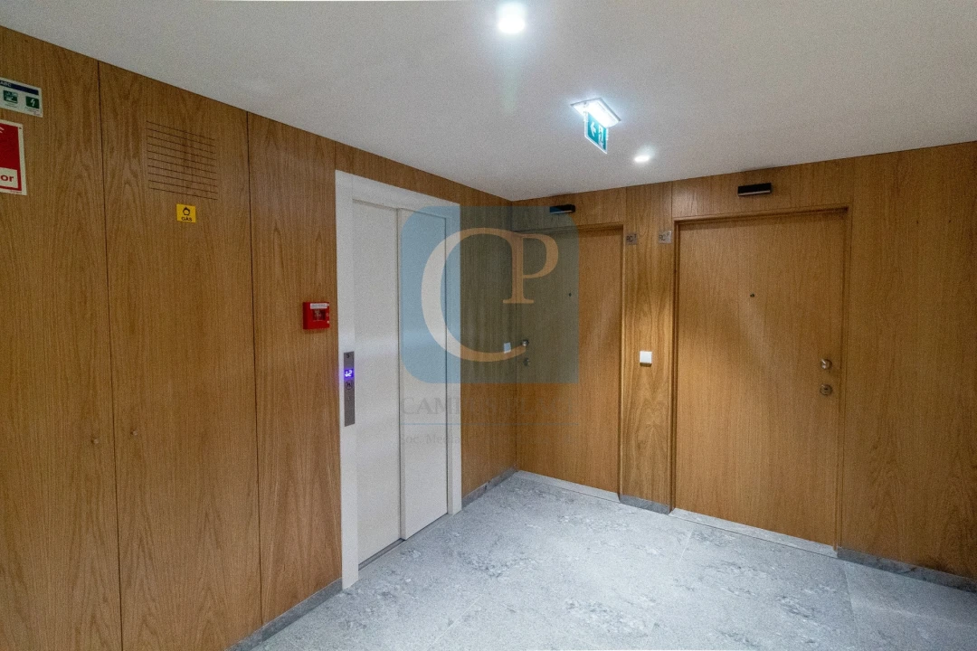 Apartamento T1 para Arrendamento em São Mamede de Infesta e Senhora da Hora Foto 17
