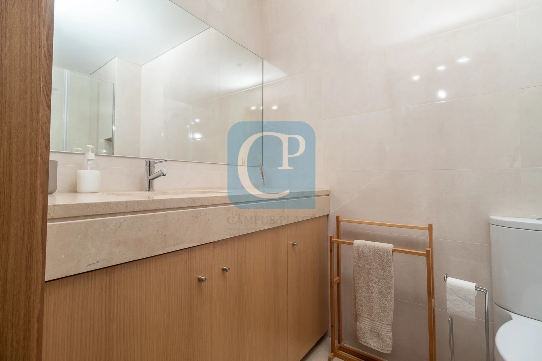 Apartamento T1 para Arrendamento em São Mamede de Infesta e Senhora da Hora Foto 14