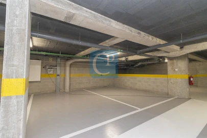 Apartamento T1 para Arrendamento em Pedrouços