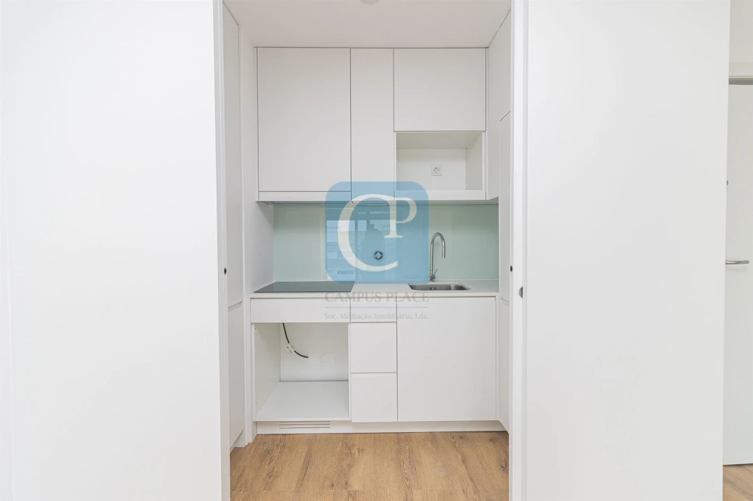 Apartamento T1 para Arrendamento em Pedrouços Foto 5