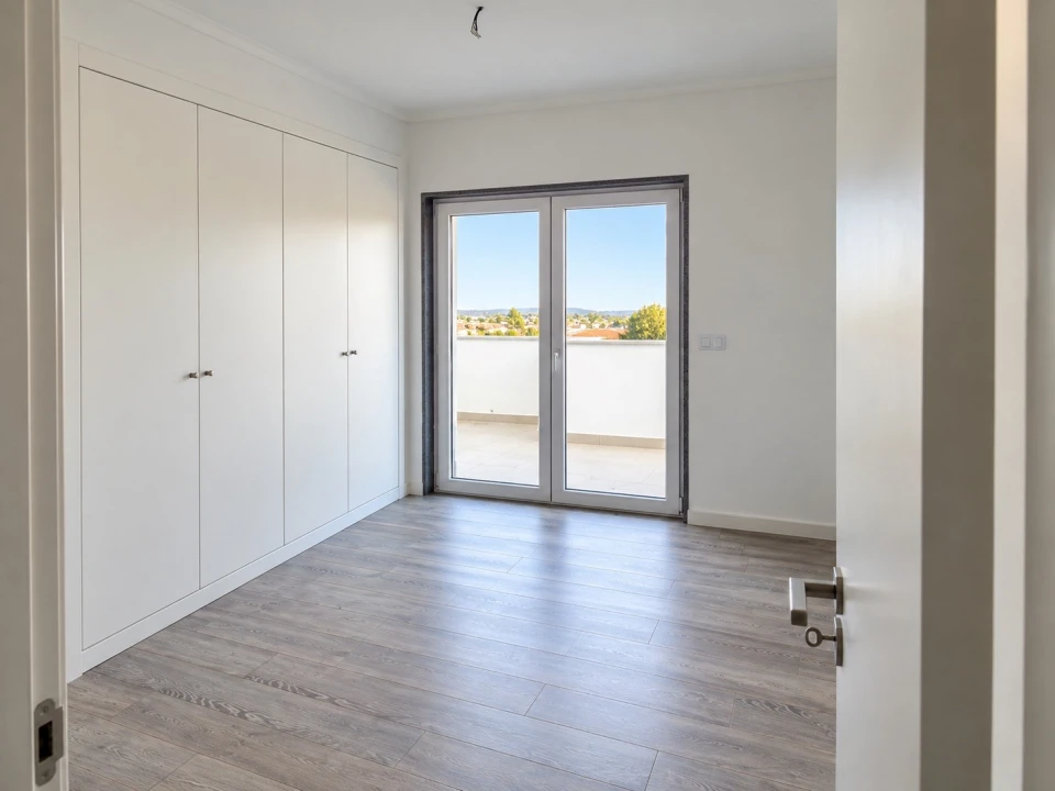 Apartamento T4 para Venda em Lourinhã e Atalaia Foto 12