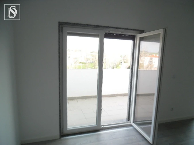 Apartamento T4 para Venda em Lourinhã e Atalaia Foto 8