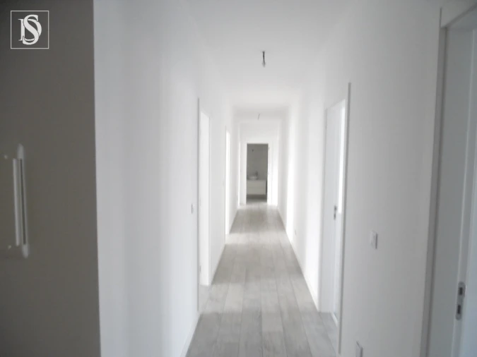 Apartamento T4 para Venda em Lourinhã e Atalaia Foto 3
