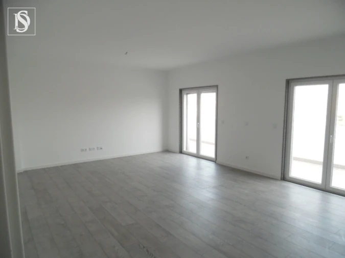 Apartamento T4 para Venda em Lourinhã e Atalaia Foto 6