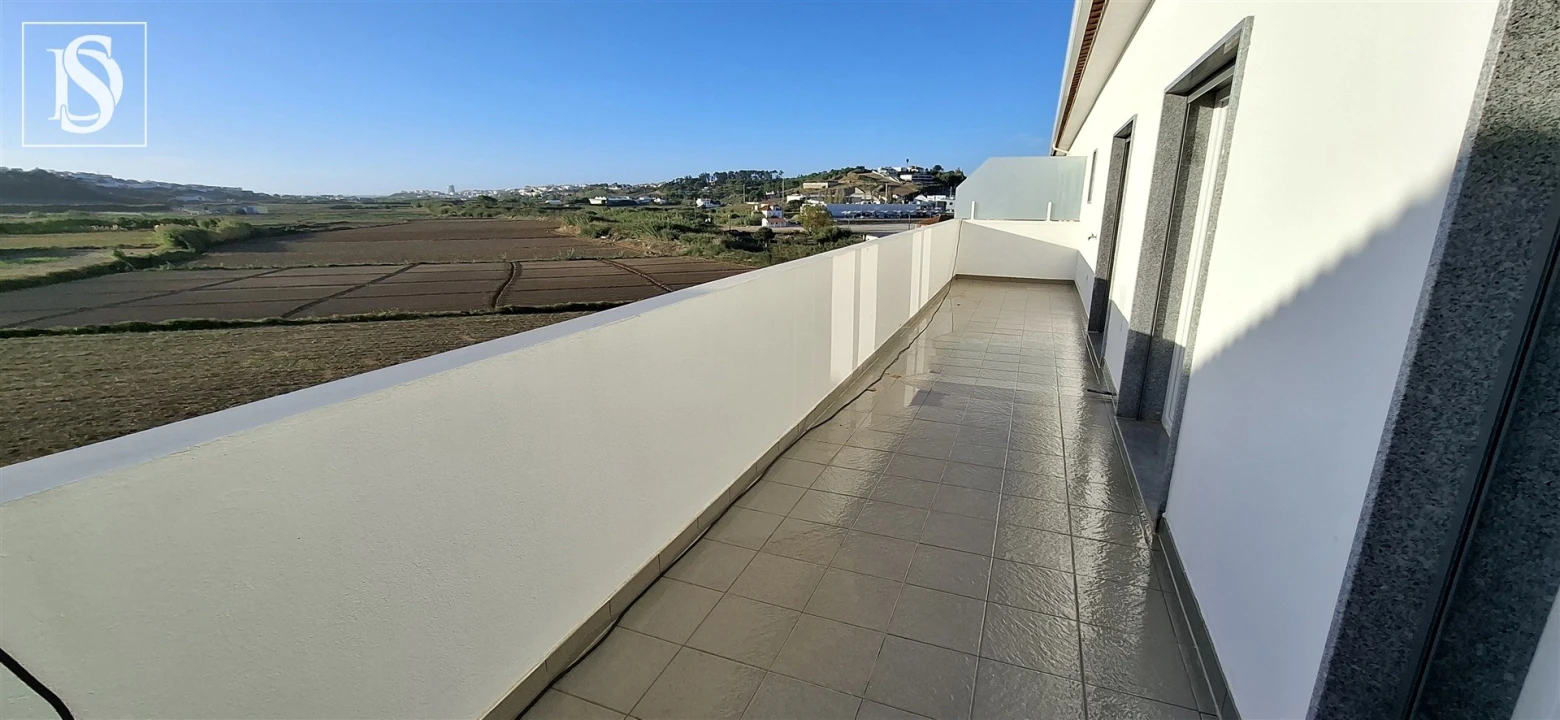 Apartamento T4 para Venda em Lourinhã e Atalaia Foto 31