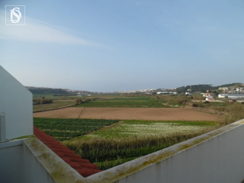 Apartamento T4 para Venda em Lourinhã e Atalaia Foto 24