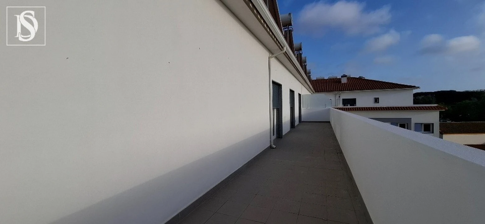 Apartamento T4 para Venda em Lourinhã e Atalaia Foto 8