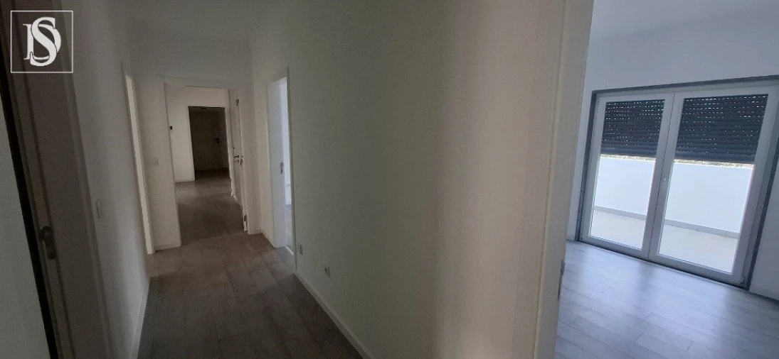 Apartamento T4 para Venda em Lourinhã e Atalaia Foto 11
