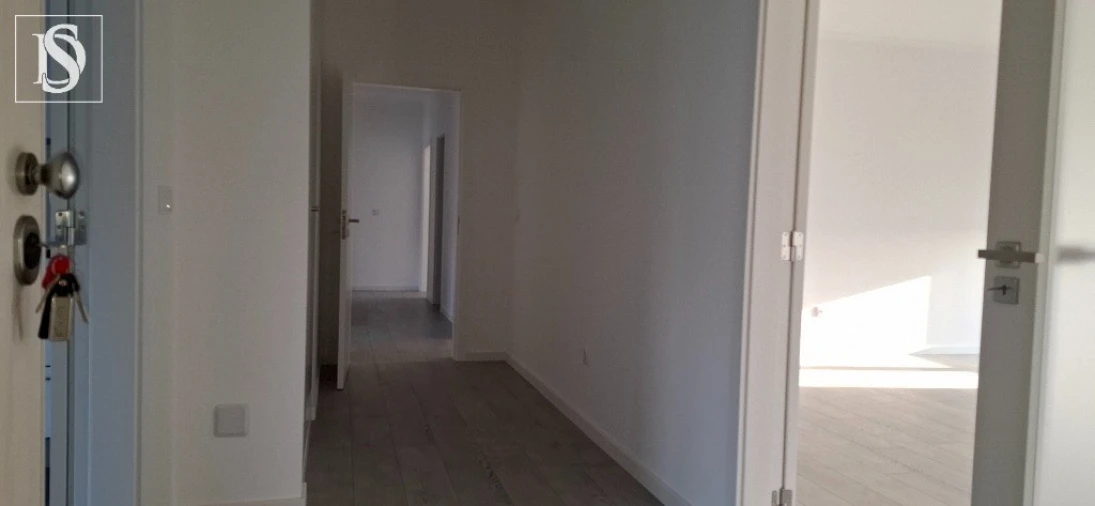 Apartamento T4 para Venda em Lourinhã e Atalaia Foto 3