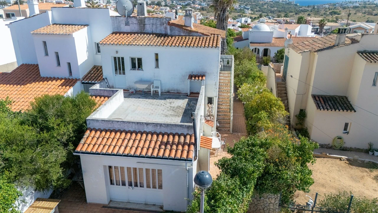 Moradia T4 para Venda em Lagos (São Sebastião e Santa Maria) Foto 4