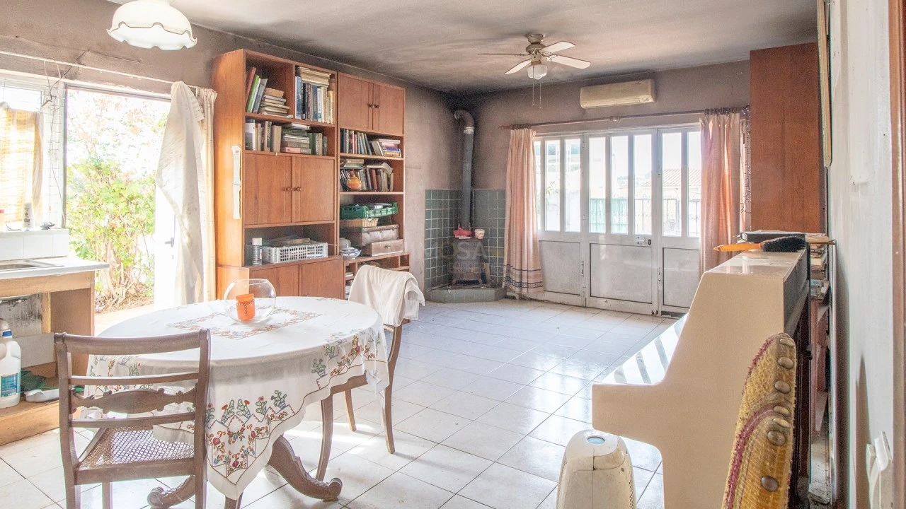 Moradia T4 para Venda em Lagos (São Sebastião e Santa Maria) Foto 3