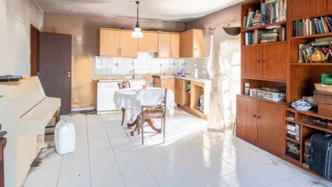 Moradia T4 para Venda em Lagos (São Sebastião e Santa Maria)